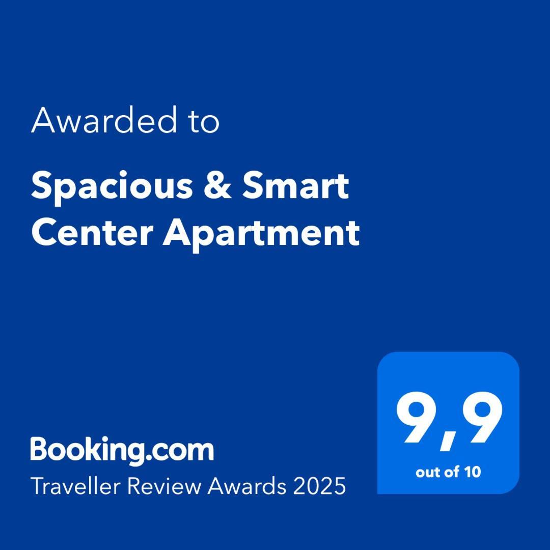 Spacious & Smart Center Apartment プーラ エクステリア 写真