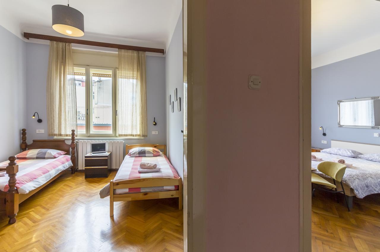 Spacious & Smart Center Apartment プーラ エクステリア 写真
