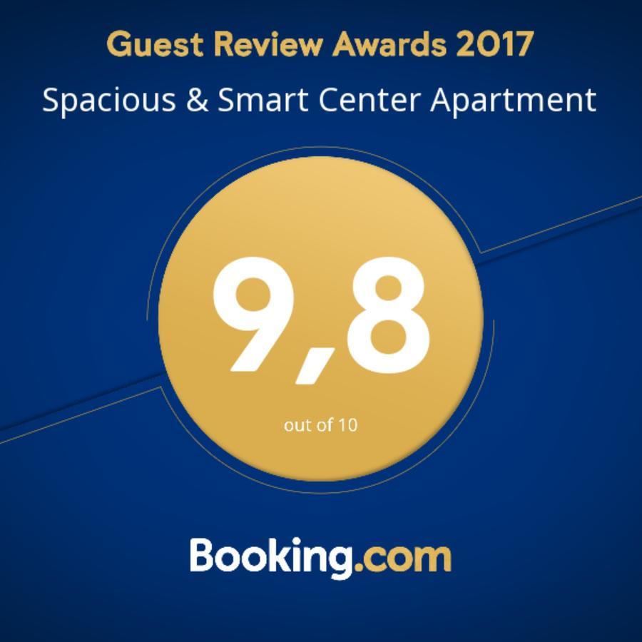 Spacious & Smart Center Apartment プーラ エクステリア 写真